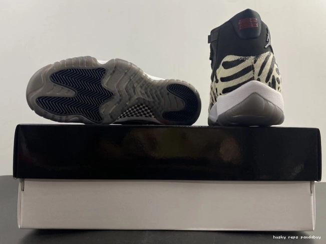 Rep Husky INSTINCT 11 AR0715-010 JORDAN AIR ANIMAL 0810